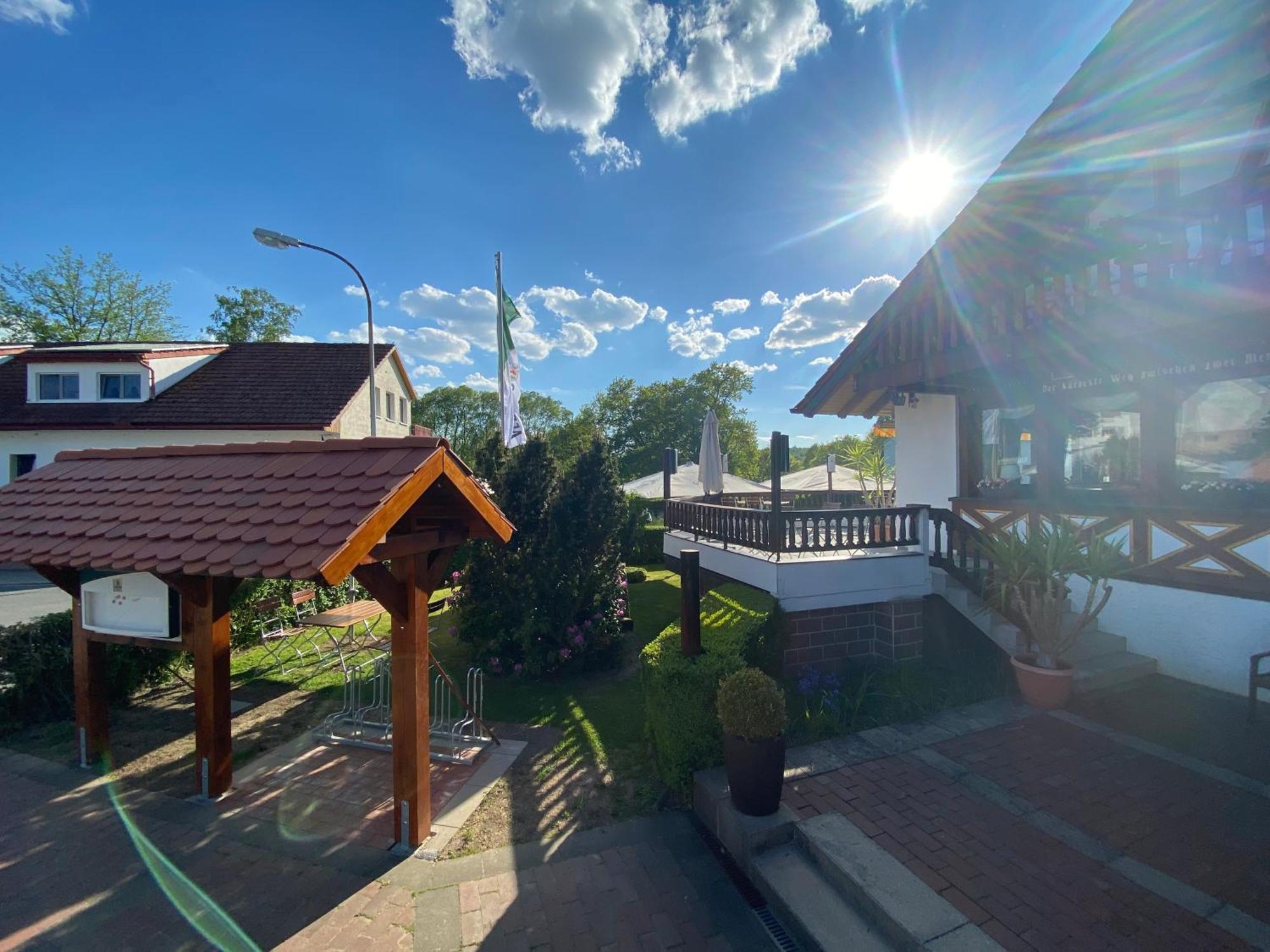 Hotel Wettlaufer Homberg  Buitenkant foto